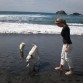 en la Playa Taganana con una amiga, Luna y Berta